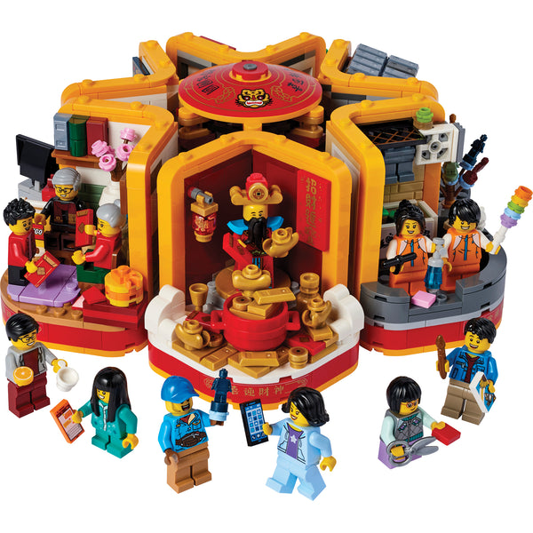 LEGO® Lunar New Year Traditions