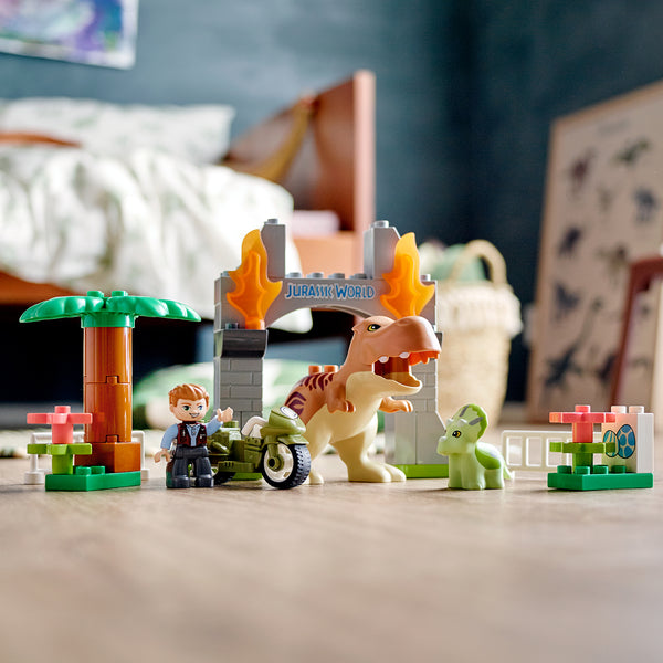 LEGO® DUPLO™ T. rex and Triceratops Dinosaur Breakout