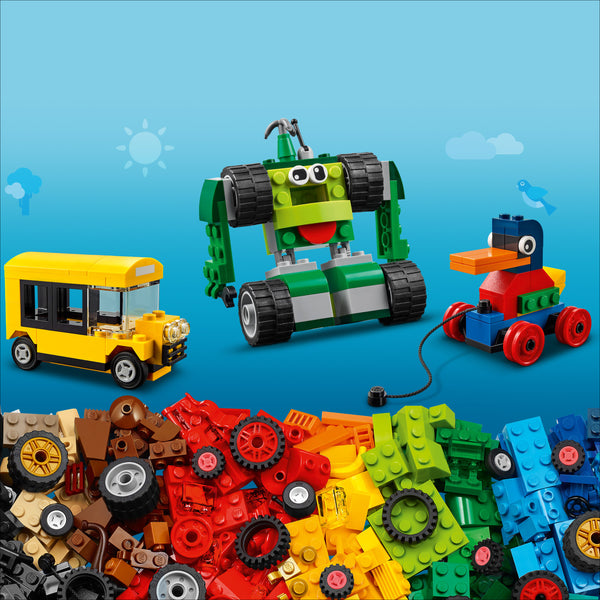 LEGO® Classic Bricks and Wheels