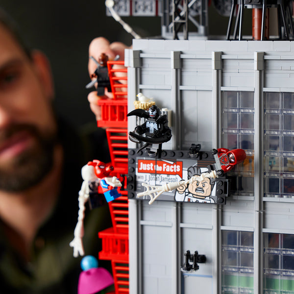 LEGO® Marvel Spider-Man Daily Bugle