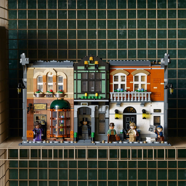 LEGO® ICONS Sherlock Holmes: Book Nook – AG LEGO® Certified Stores