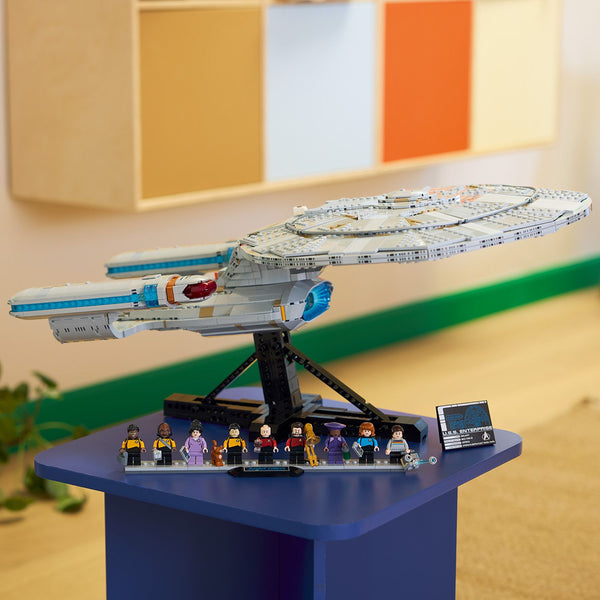 LEGO® Icons Star Trek: U.S.S. Enterprise NCC-1701-D™