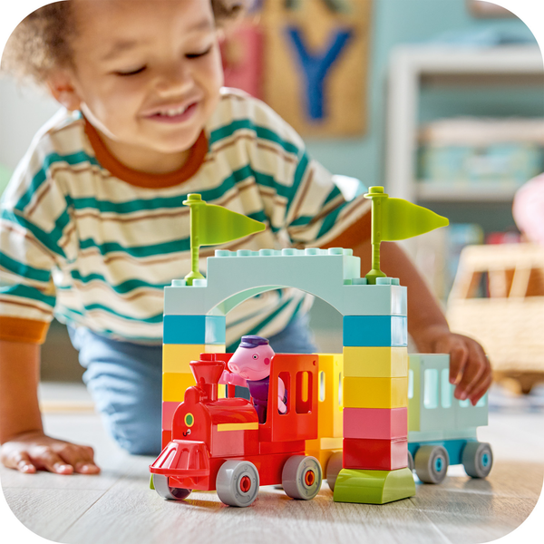 LEGO® DUPLO® Peppa Pig Train Ride with Grandpa Pig