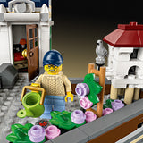 LEGO® Icons Shopping Street