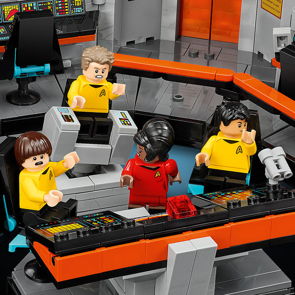 LEGO® Icons Star Trek: U.S.S. Enterprise NCC-1701™ Bridge