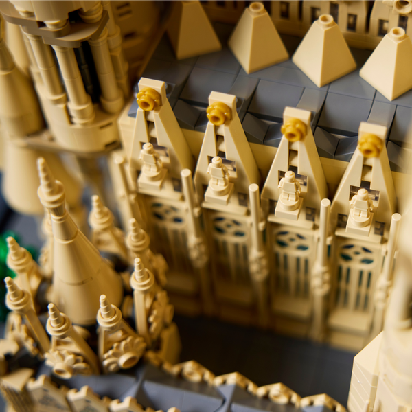 LEGO® Architecture Sagrada Família