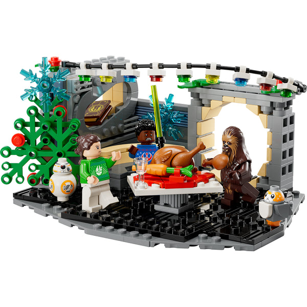 LEGO® Star Wars™ Millennium Falcon™ Holiday Diorama