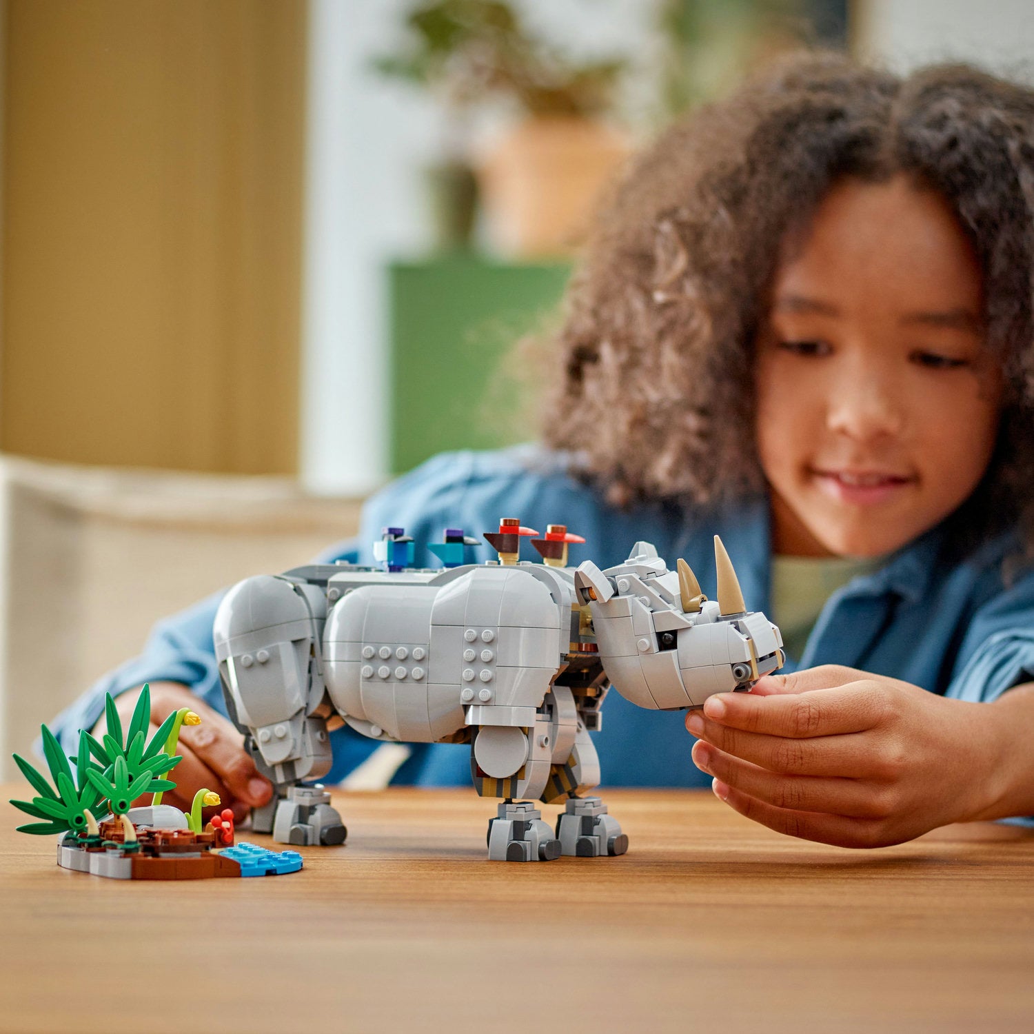 RINO出品 LEGO Creator 3-in-1 Wild Animals: Majestic Rhino with Birds (31171