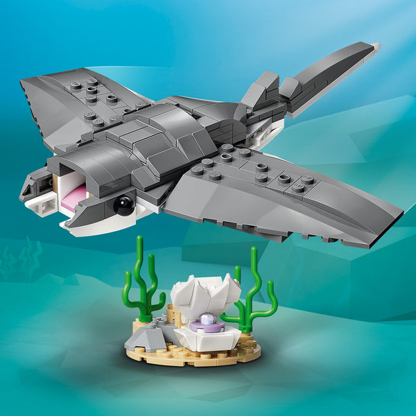 LEGO® Creator 3 in 1 Fierce Shark with a Treasure Chest