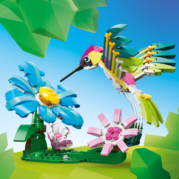 LEGO® Creator 3-in-1 Wild Animals: Colourful Hummingbird