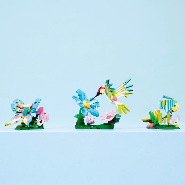 LEGO® Creator 3-in-1 Wild Animals: Colourful Hummingbird