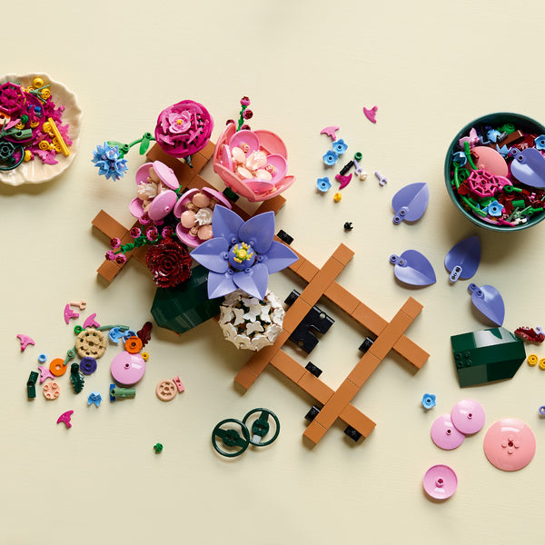 LEGO® Botanicals Flower Wall