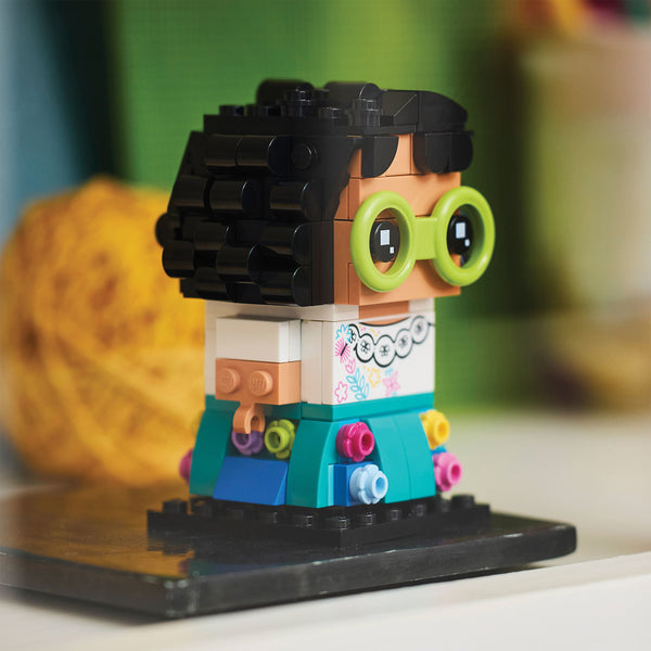LEGO® BrickHeadz™ Mirabel Madrigal