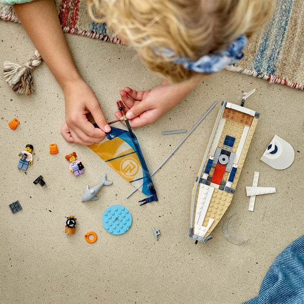 LEGO® City Sailboat – AG LEGO® Certified Stores