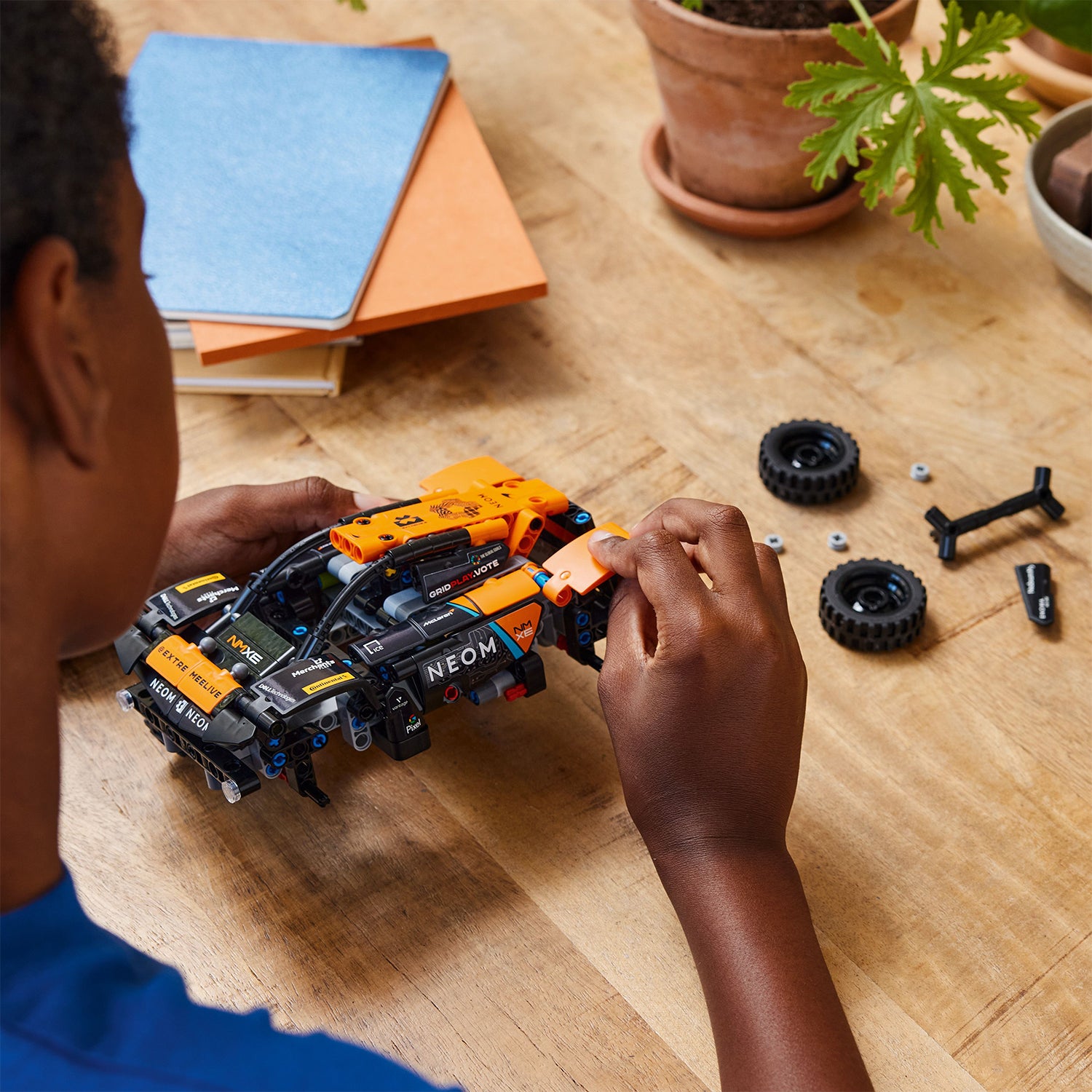 Lego technic orange race clearance car