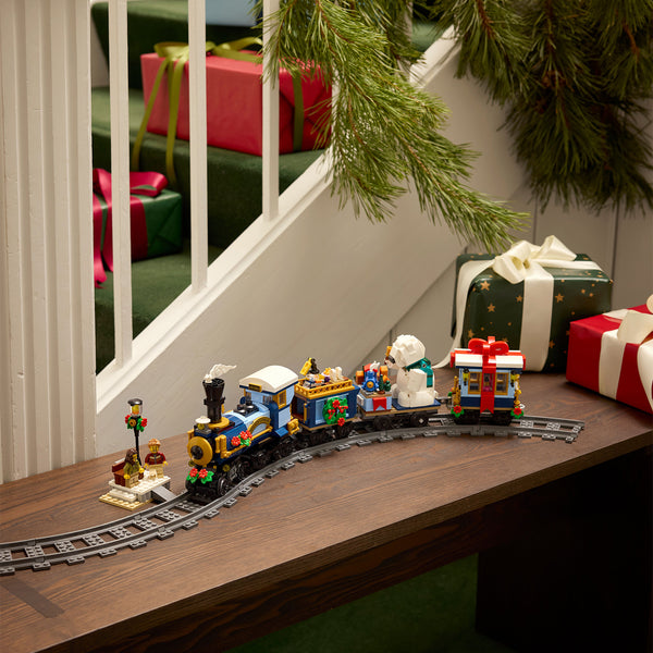 LEGO® Icons Holiday Express Train