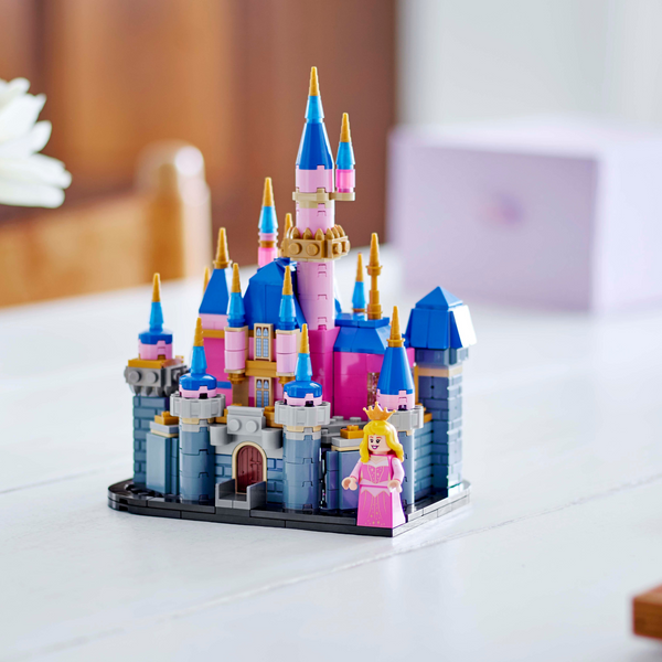 LEGO® Disney™ Mini Disney Sleeping Beauty Castle