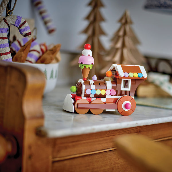 LEGO® Creator Celebration Series: Gingerbread Train Ornament