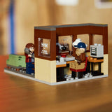 LEGO® Icons Stranger Things: WSQK Radio Station