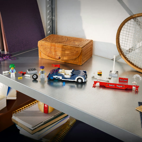 LEGO® Icons Vintage Parade Car