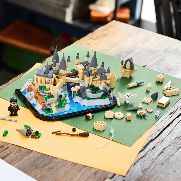 LEGO® Harry Potter™ Mini Hogwarts™ Castle