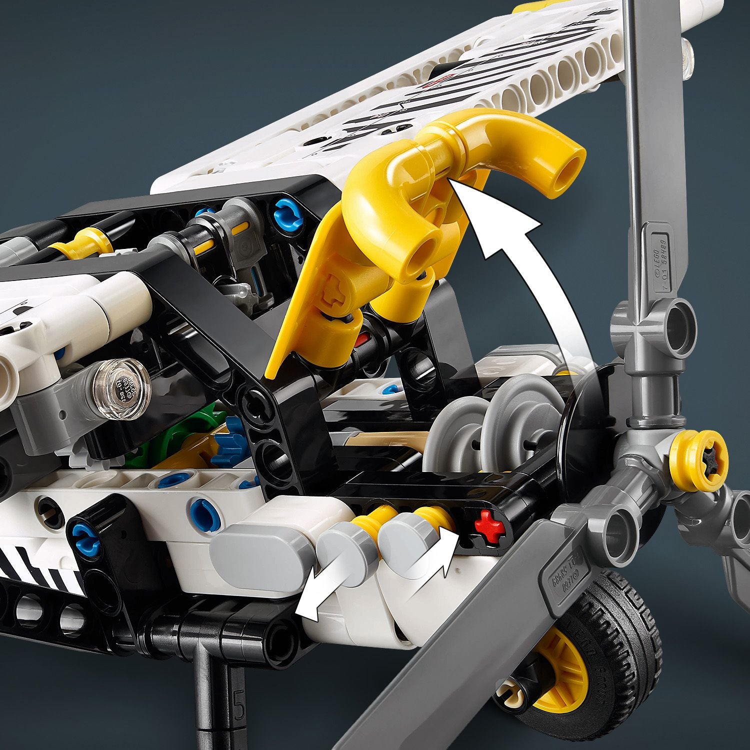 LEGO® Technic™ Bush Plane – AG LEGO® Certified Stores