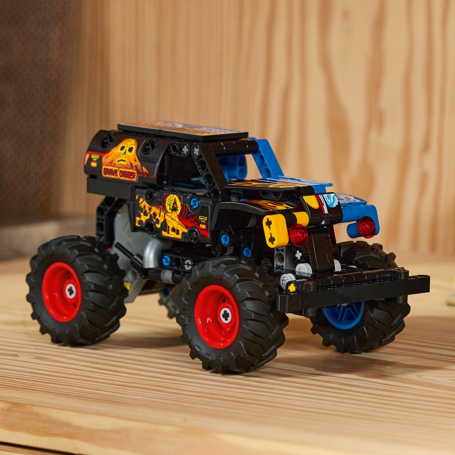 LEGO® Technic Monster Jam™ Grave Digger™ Fire and Ice – AG LEGO