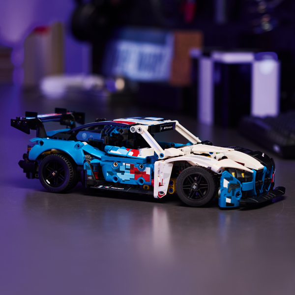 LEGO® Technic BMW M4 GT3 EVO Race Car