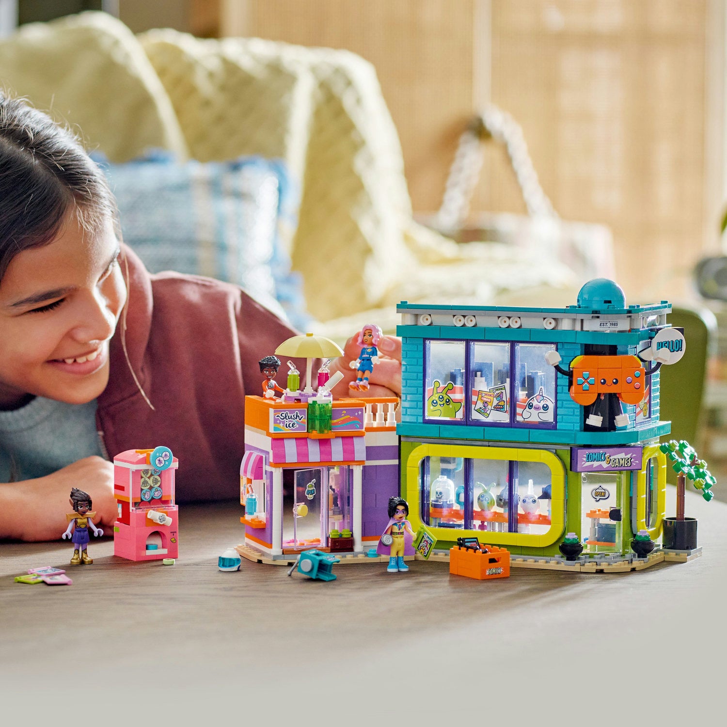 LEGO® Friends™ Comic Book and Game Store – AG LEGO® Certified Stores