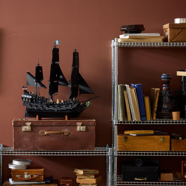 LEGO® ICONS™ Captain Jack Sparrow’s Pirate Ship