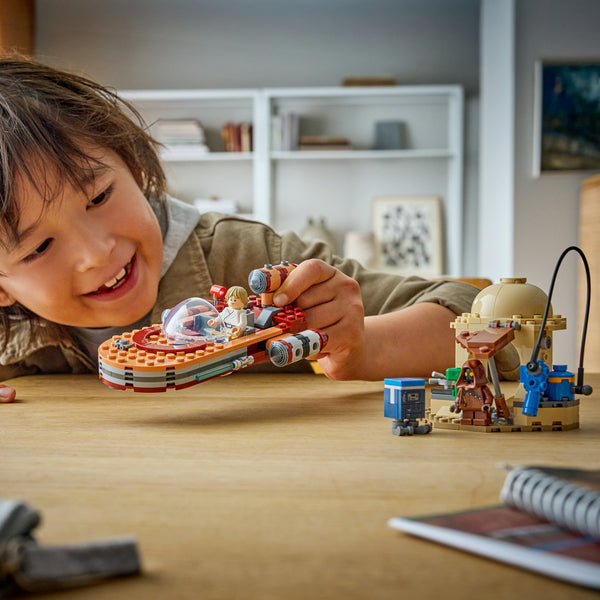 LEGO® Star Wars™ SMART Play™: Luke’s Landspeeder™
