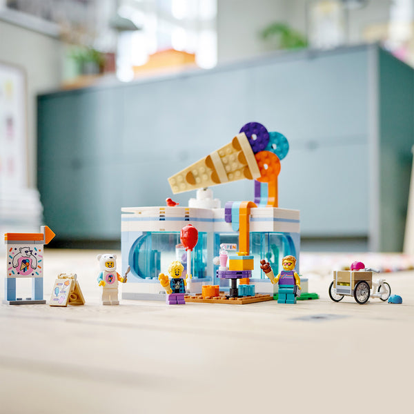 LEGO® City Ice-Cream Shop - Main Image