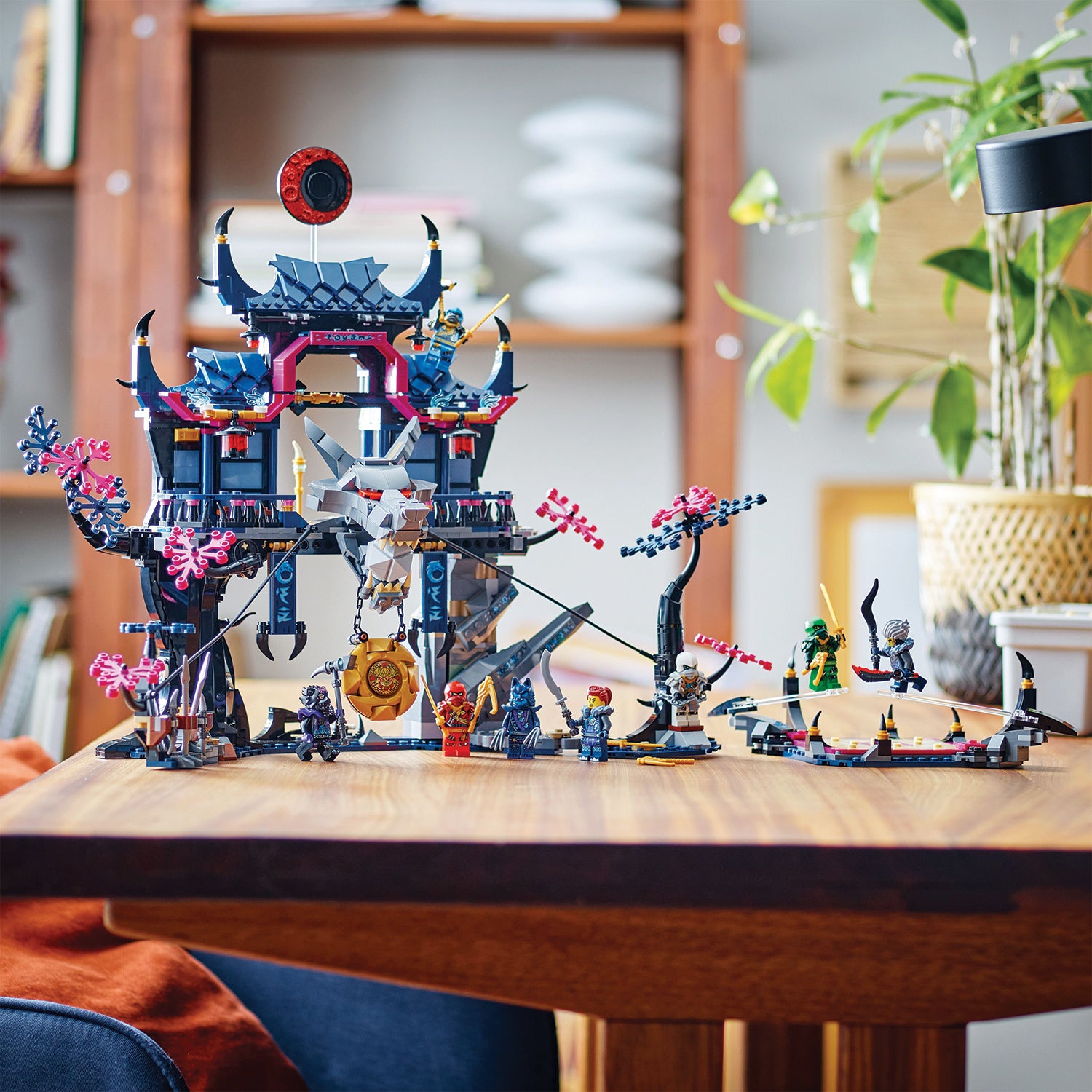 LEGO® NINJAGO® Wolf Mask Shadow Dojo – AG LEGO® Certified Stores