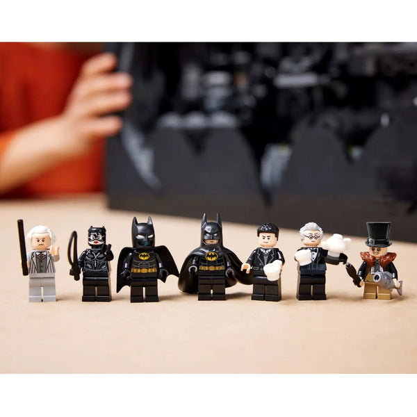 LEGO® DC Batman™ Batcave™ – Shadow Box – AG LEGO® Certified Stores