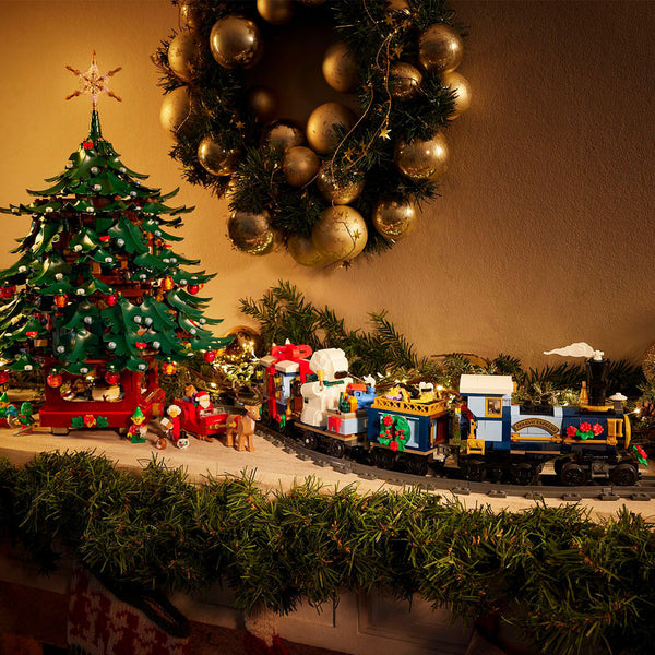 LEGO® Icons Holiday Express Train