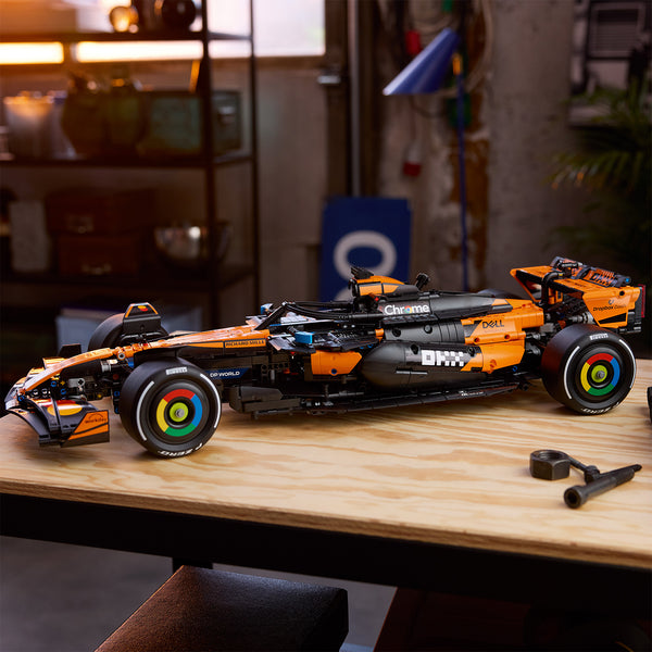 LEGO® Technic McLaren MCL39 F1® Car