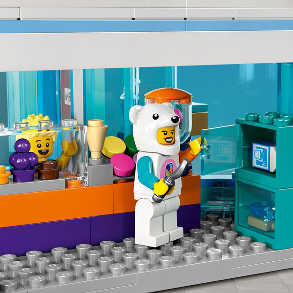 LEGO® City Ice-Cream Shop - Main Image