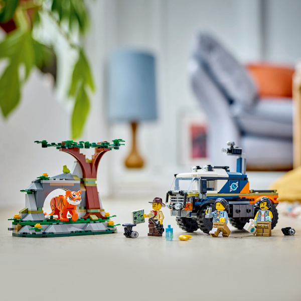 LEGO® City Jungle Explorer Off-Road Truck