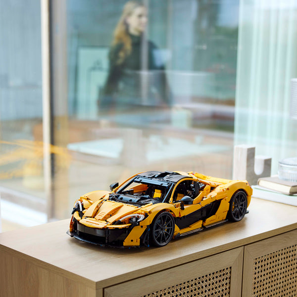 LEGO® Technic™ McLaren P1™ – AG LEGO® Certified Stores