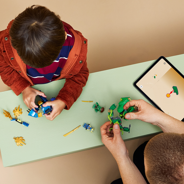 LEGO® NINJAGO® Jay’s Dragon Mech Fight