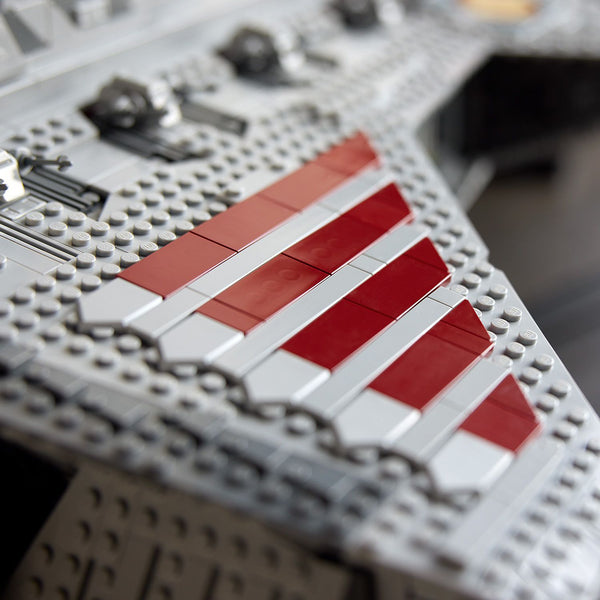 New LEGO Star Wars Venator-Class Republic Attack Cruiser is