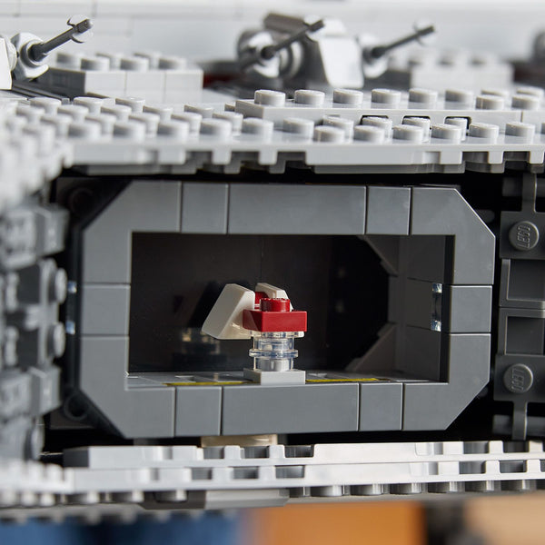 LEGO® Star Wars™ Venator-Class Republic Attack Cruiser - Ultimate Collector Series