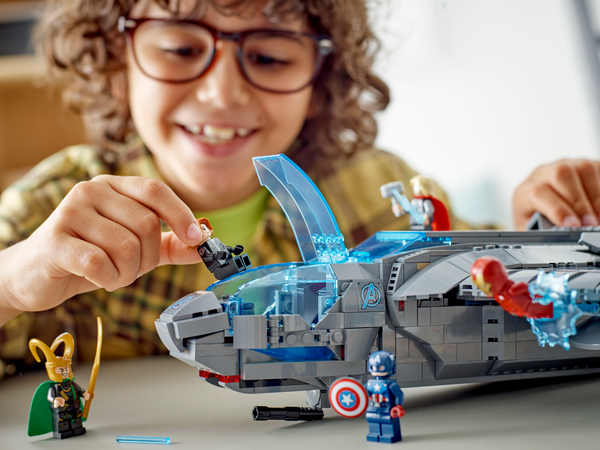 Lego age deals of ultron quinjet