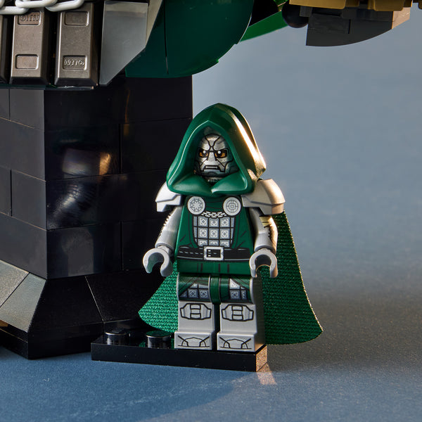 LEGO® | Marvel Doctor Doom Bust