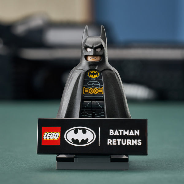 LEGO® DC Batman™: Batman Returns™ Batmobile™