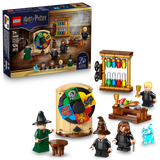 LEGO® Harry Potter™ Hogwarts™ Castle: Sorting Hat™ Ceremony