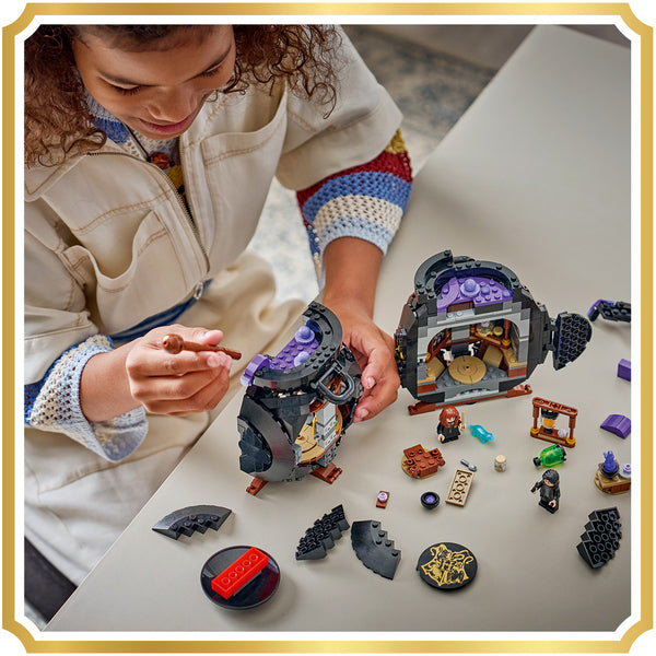 LEGO® Harry Potter™ Cauldron: Secret Potions Classroom