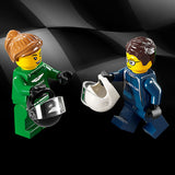 LEGO® Speed Champions Aston Martin Safety Car & AMR23