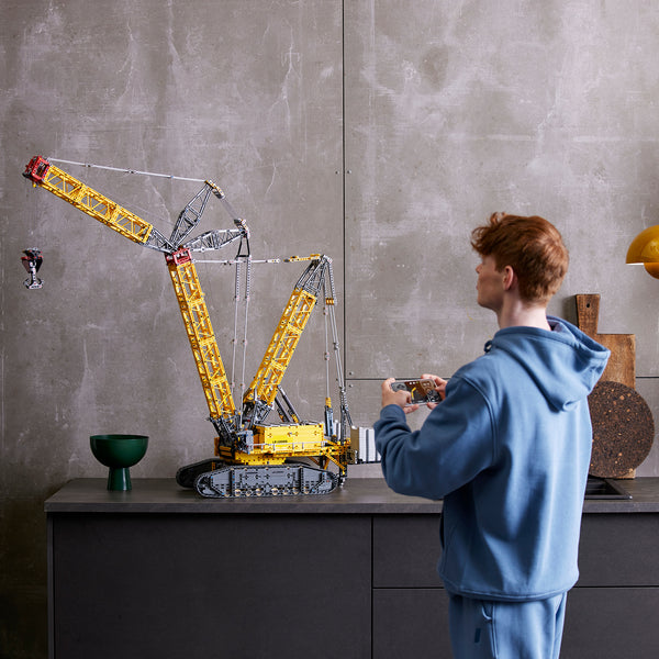 LEGO® TECHNIC™ Liebherr Crawler Crane LR 13000