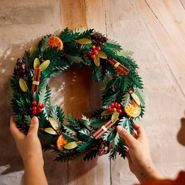 LEGO® ICONS™ Wreath